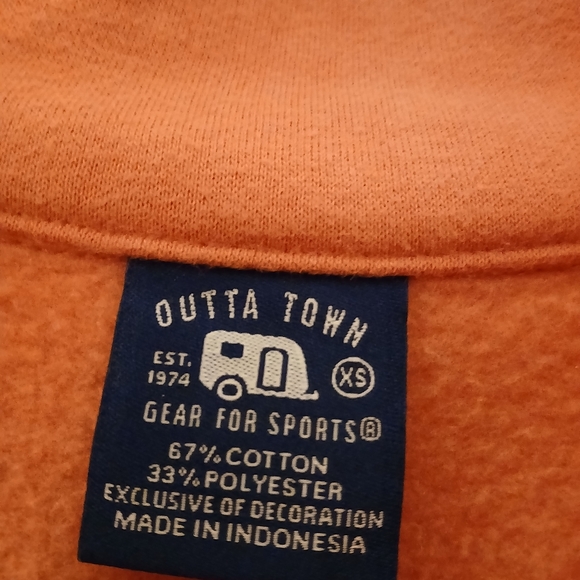 OUTTA TOWN WOMENS SIZE XS LONG-SLEEVE ORANGE AND NAVY BLUE SWEATER - Picture 2 of 3